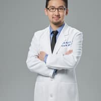 Dr. Jimmy 隱適美隱形矯正專家